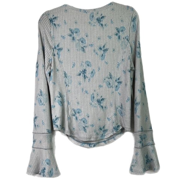 Free People Layer Me Henley Top XL Grey Floral Long Bell Sleeve Ribbed Boho - Picture 2 of 12